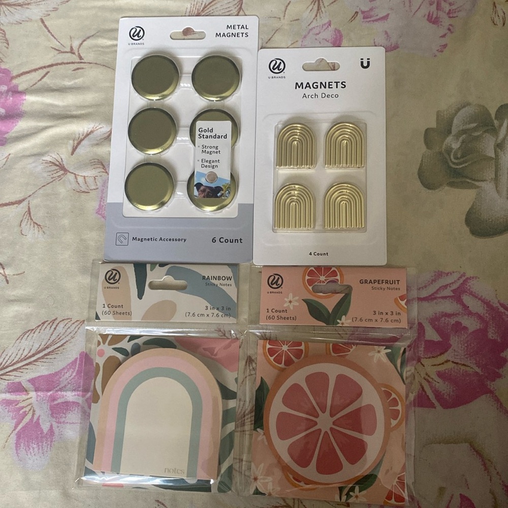 U Brands Magnets and Sticky Notes
